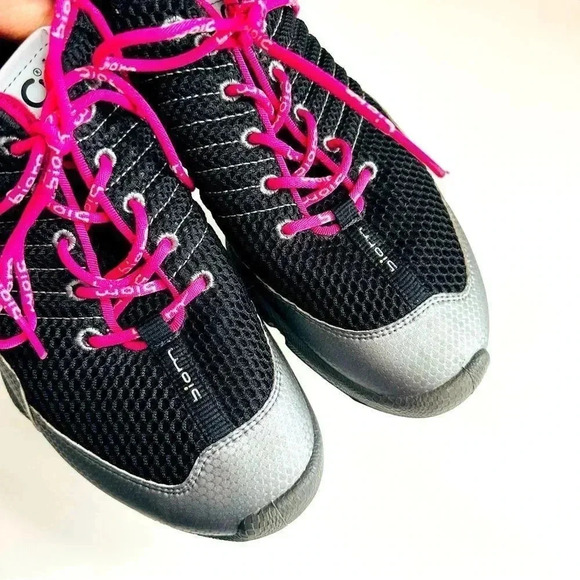 Ecco Biom Train Natural Motion Breast Cancer Awareness Edition Sneakers - Picture 4 of 10